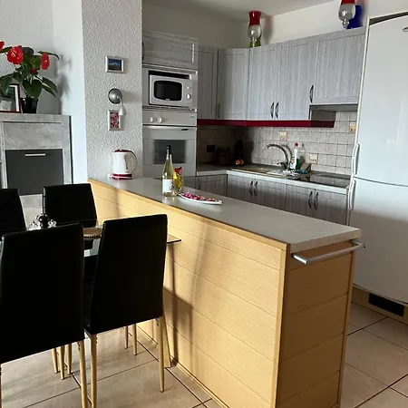 Vlasta Port Royal Cristianos Los Cristianos (Tenerife)